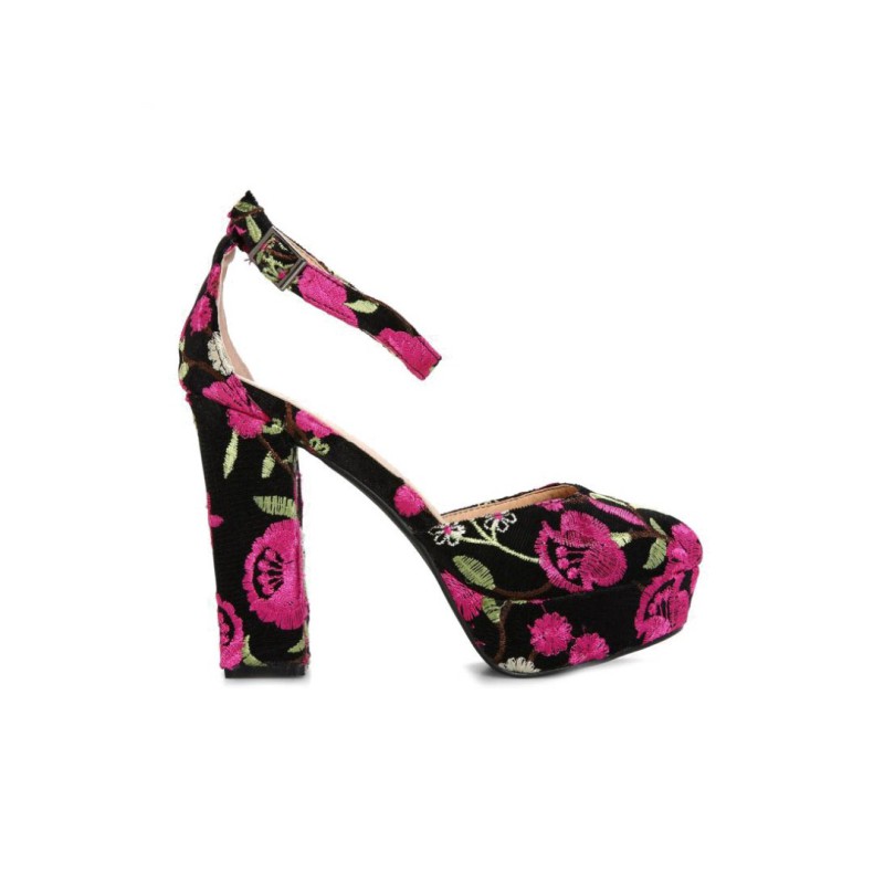 ΓΟΒΑ  Ultra Closed Toe Platform PUBLIC DESIRE ΜΩΒ