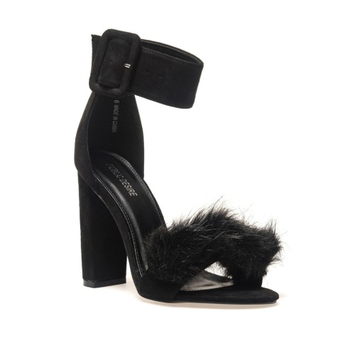 ΠΕΔΙΛΟ ΜΑΥΡΟ PUBLIC DESIRE. POWER FUR DETAIL