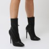 ΜΠΟΤΑΚΙ ΜΑΥΡΟ  Public Desire Women's Regal Lace Up Side Embossed Ankle Boots