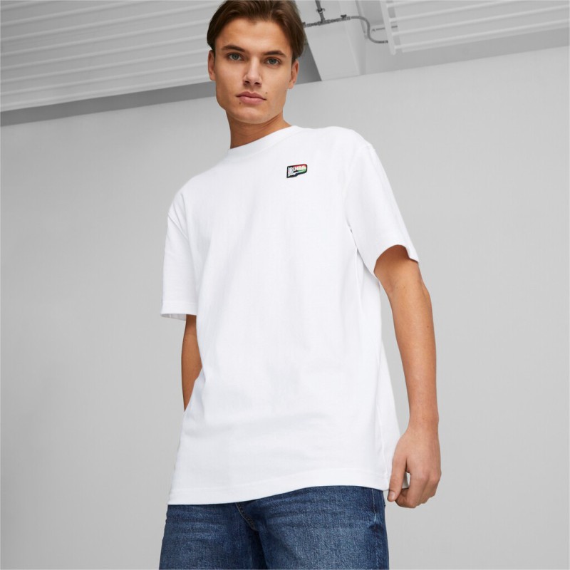 538308 02 DOWNTOWN PRIDE TEE