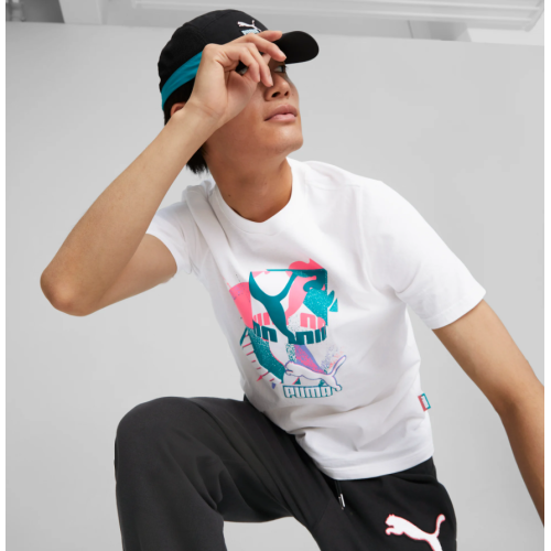 536108 02 FANDOM GRAPHIC TEE