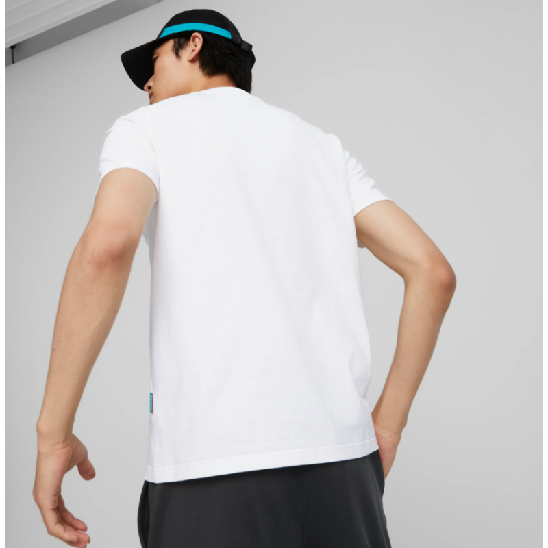 536108 02 FANDOM GRAPHIC TEE
