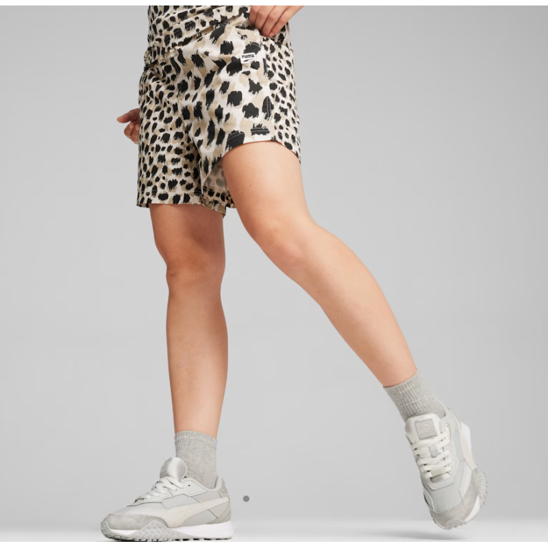 624369 87 DOWNTOWN KITTEN SHORTS