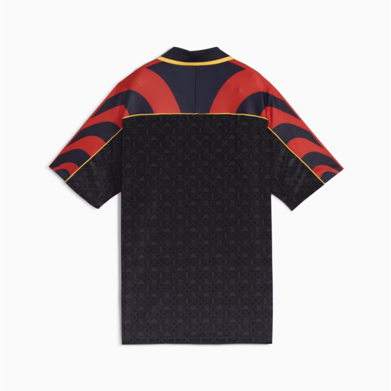 629619 16 FUTURE ARCHIVE ROAD TO UNITY RELAXED FOOTBALL