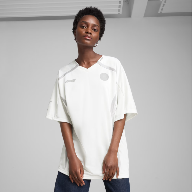 630760 02 F1 JER-SHE TEE