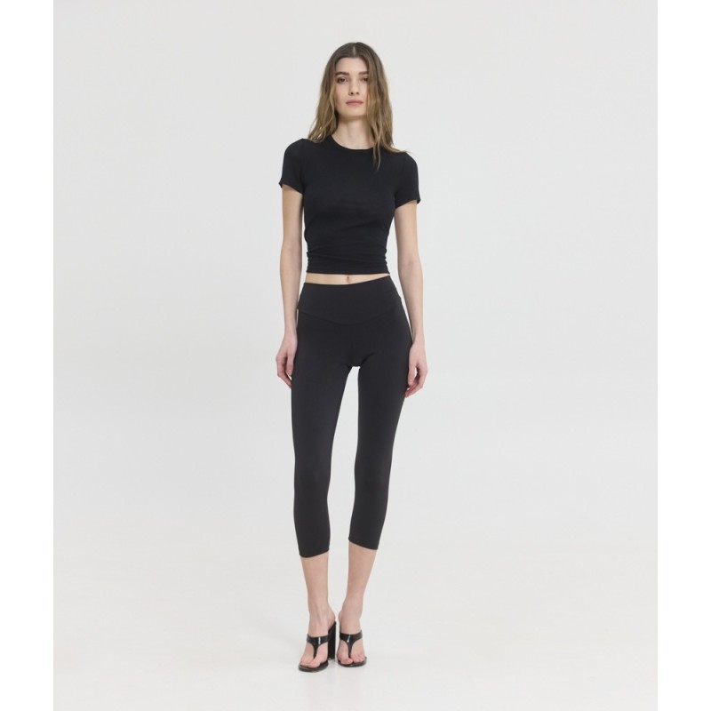 TIMELESS CAPRI