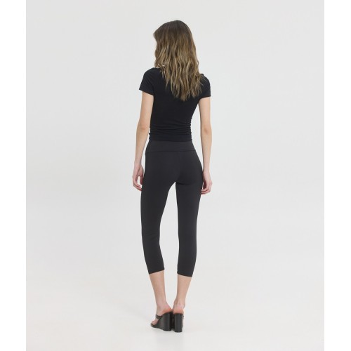 TIMELESS CAPRI