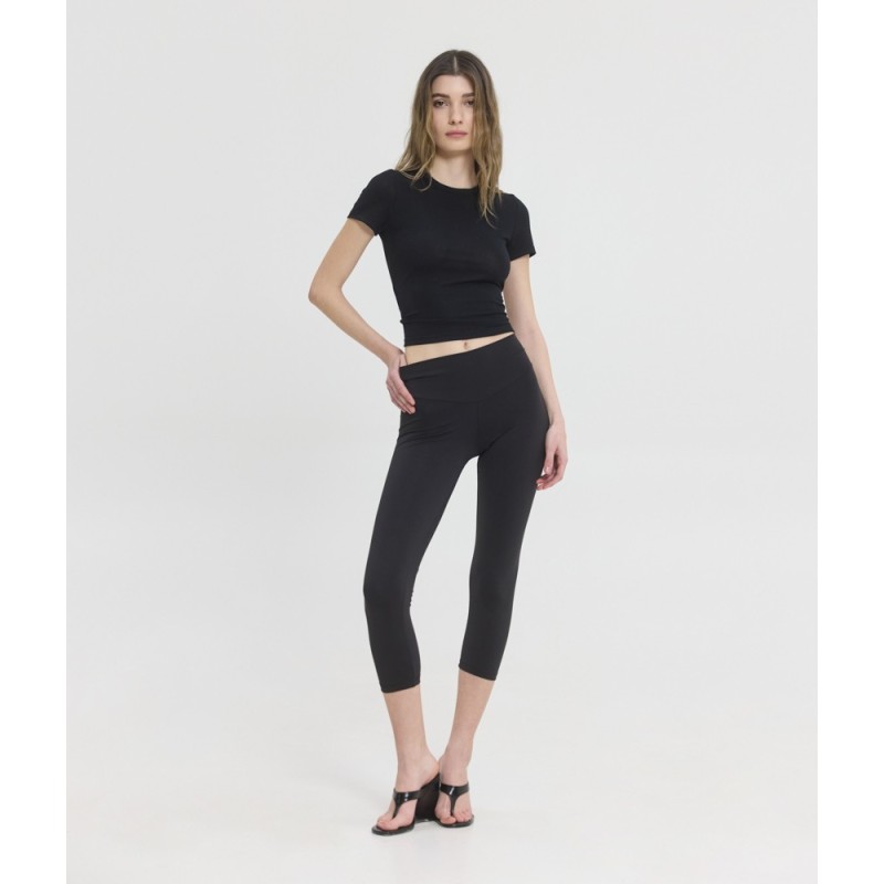 TIMELESS CAPRI