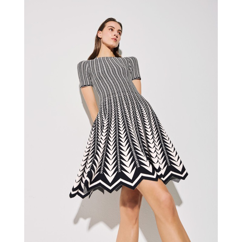 TM0737 ALAIA KNIT DRESS BLACK/OFF WHITE