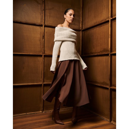 TM0739 SHOULDER OF RIPPED KNIT SWEATER