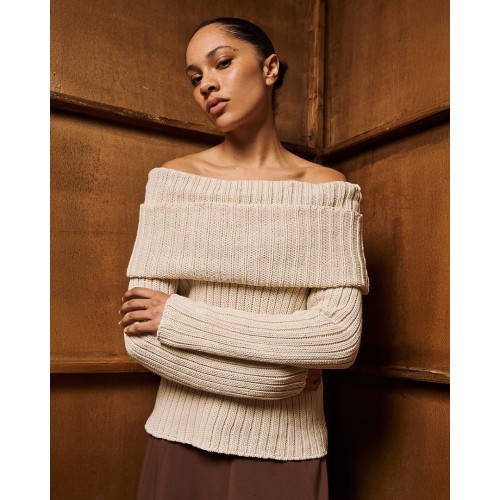 TM0739 SHOULDER OF RIPPED KNIT SWEATER
