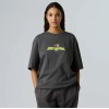 NF0A8E3CRHI1 U EXPEDITION CELEBRATION OVERSIZED S/S GREY