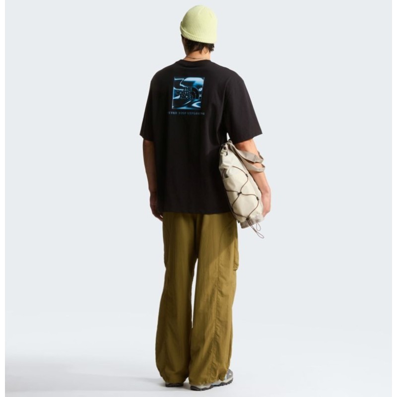 NF0A8G9WJK31 M LIQUID BOX NSE OVERSIZE SHORT SLEEVE TNF BLACK