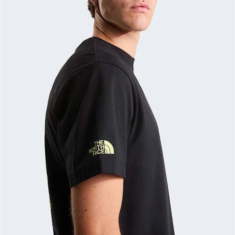 NF0A8G9GJK31 M ALIEN RELAXED SHORT SLEEVE TEE-GRAPHI TNF BLACK