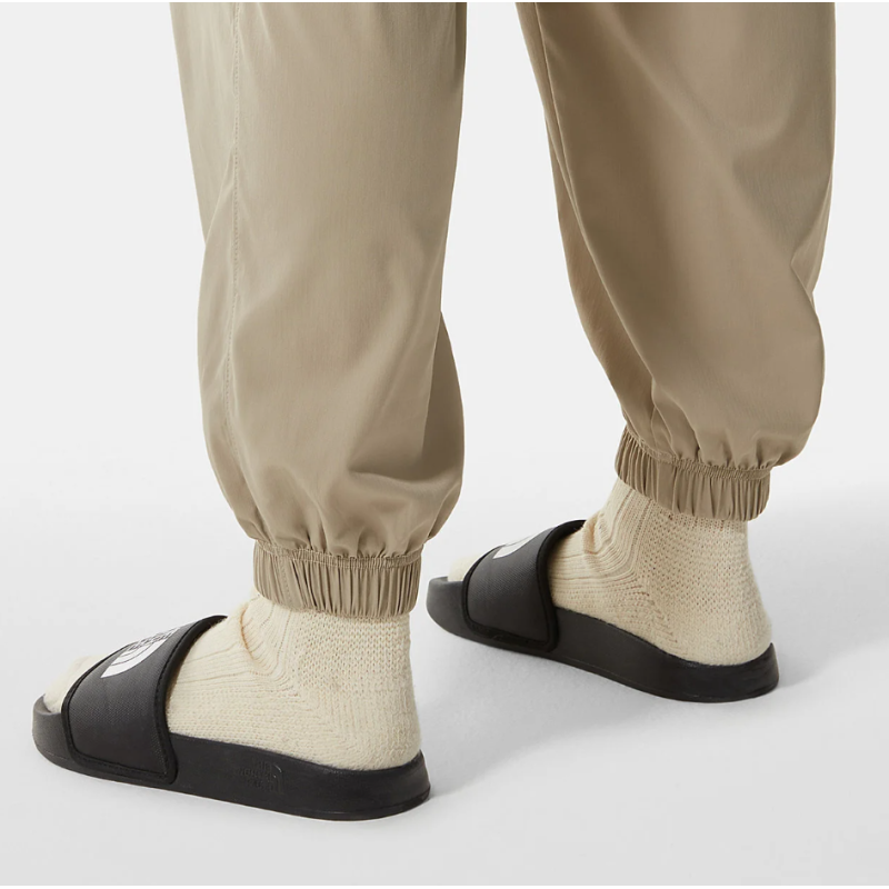 NF0A4T2SKY41 W BASECAMP SLIDE III TNFBLACK/TNFWHT