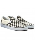 VN000EYEBWW1 UA CLASSIC SLIP ON