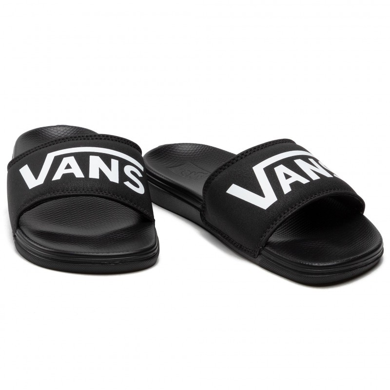 VN0A5HF5IX61 MN LA COSTA SLIDE