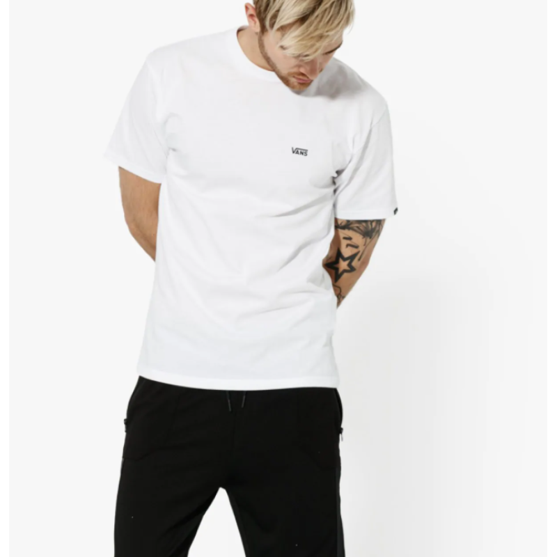 VN0A3CZEYB21 MN LEFT CHEST LOGO T