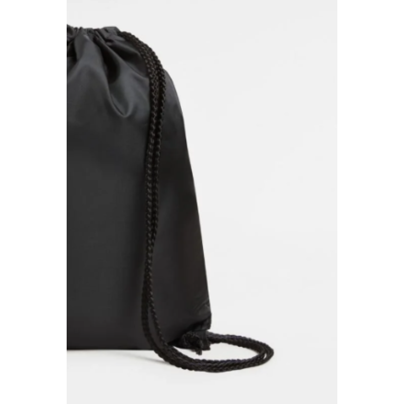 VN000HECBLK1 BENCHED BAG BLACK