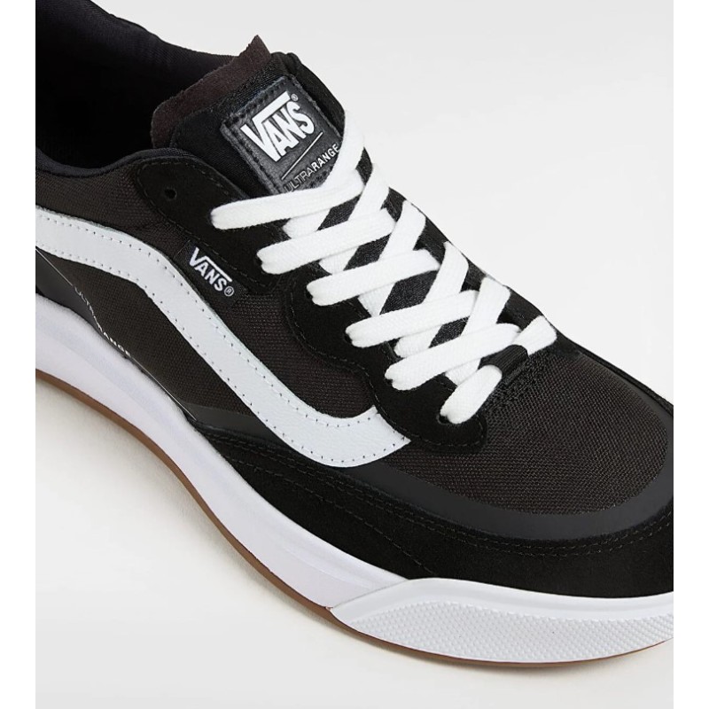 VN000D61BA21 ULTRARANGE 2.0 SE BLACK/WHITE
