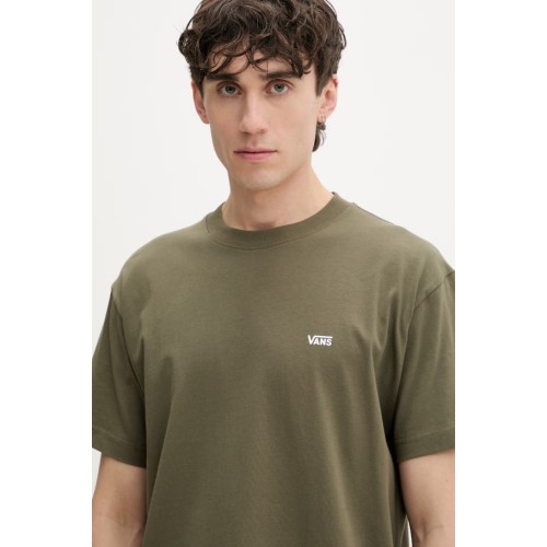 VN000R9XFR11 LEFT CHEST SS MOSSY OLIVE
